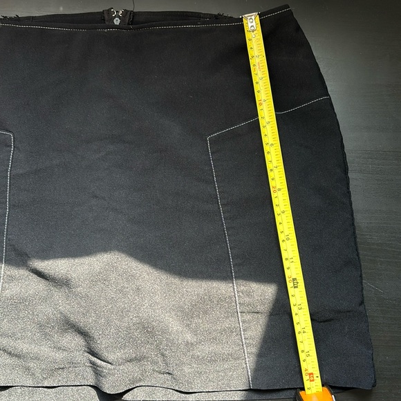 Black skort - Picture 6 of 6